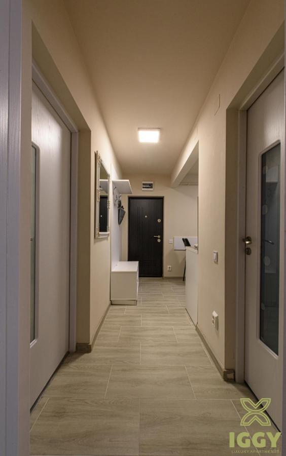 Iggy Luxury Apartment Hunedoara Esterno foto